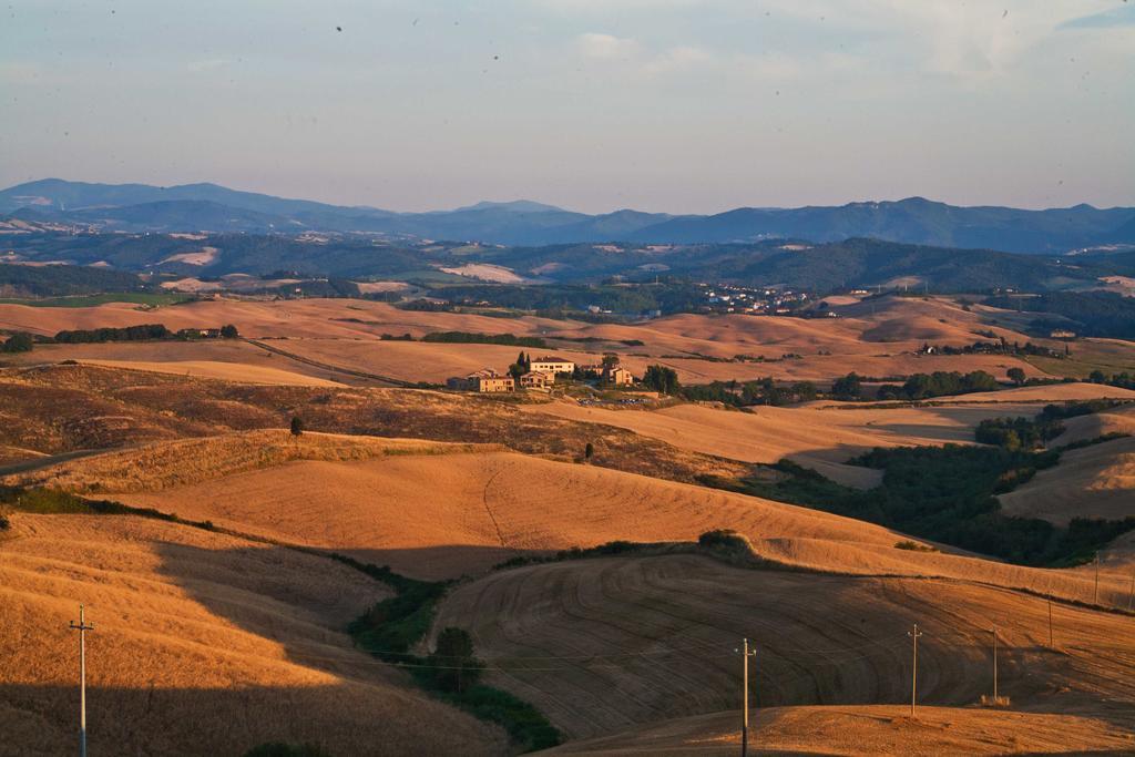 Tuscany Forever Famiglia Apartments Volterra Exterior photo