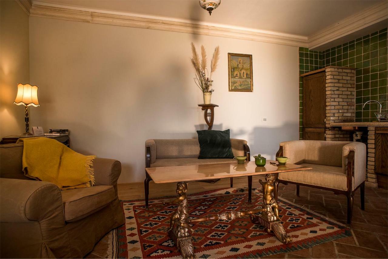Tuscany Forever Famiglia Apartments Volterra Exterior photo